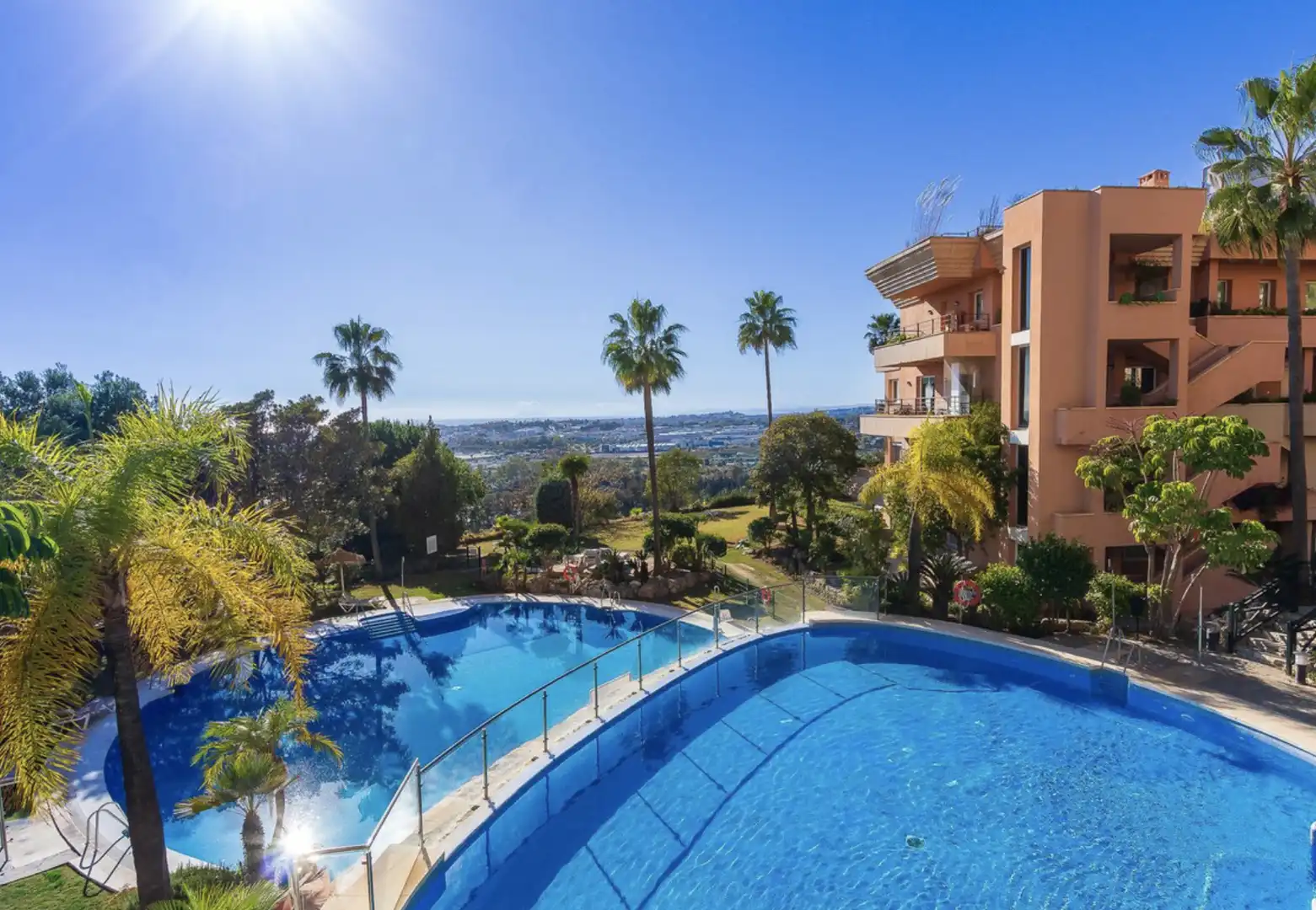 Flat with pool for sale in Nueva Andalucía, imagen 24