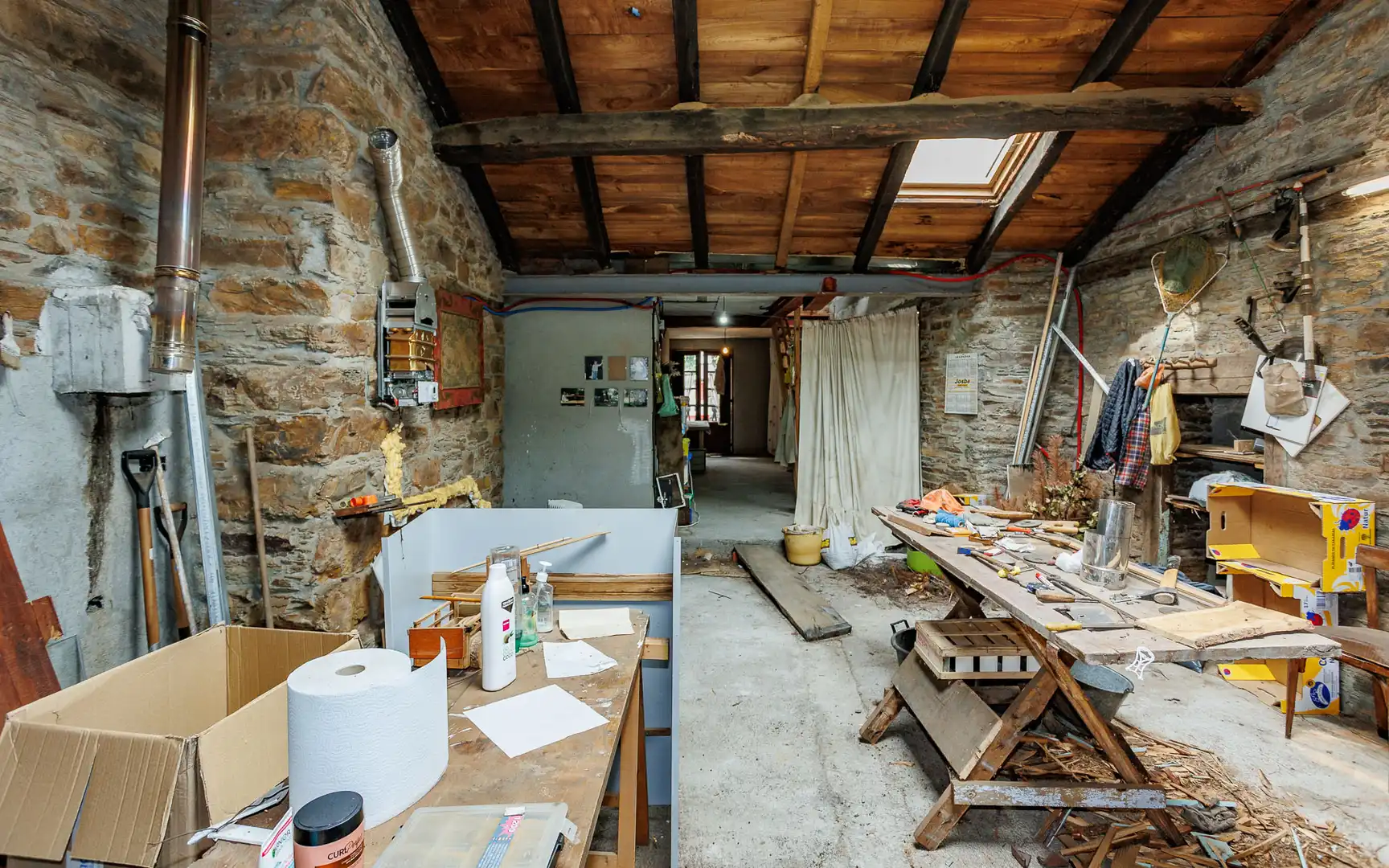 Cuina de Local en venda en Navia de Suarna amb Moblat