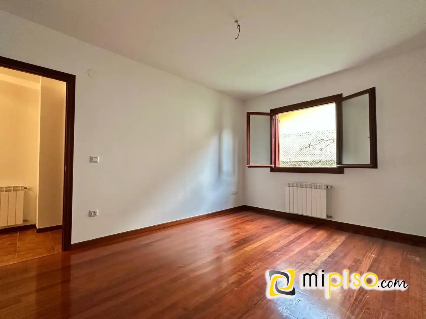 Habitación de Casa o chalet en venta en Voto con Calefacción