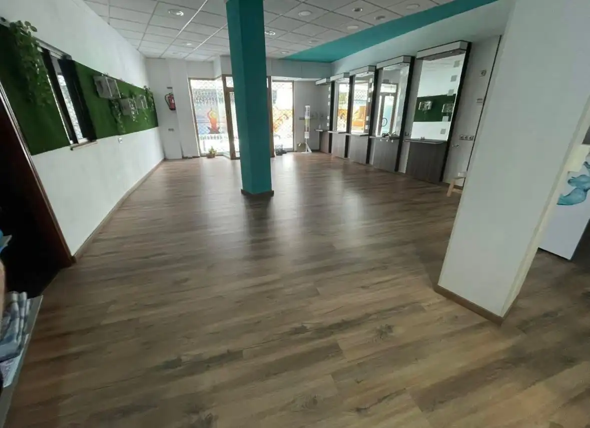 Locale commerciale in vendita a Centro, imagen 4