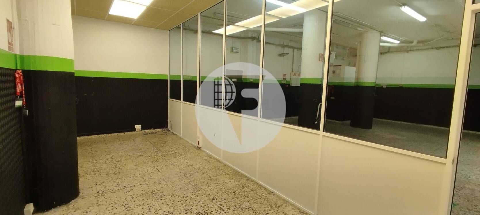 Premises for sale in Centre