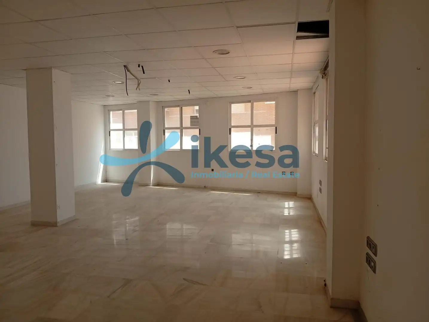 Oficina en venta en Dalías