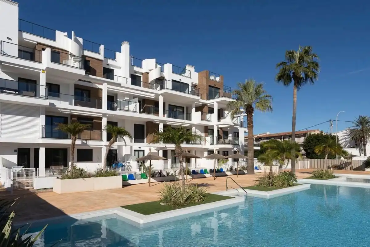 Vista exterior de Apartamento en venta en Dénia con Piscina comunitaria