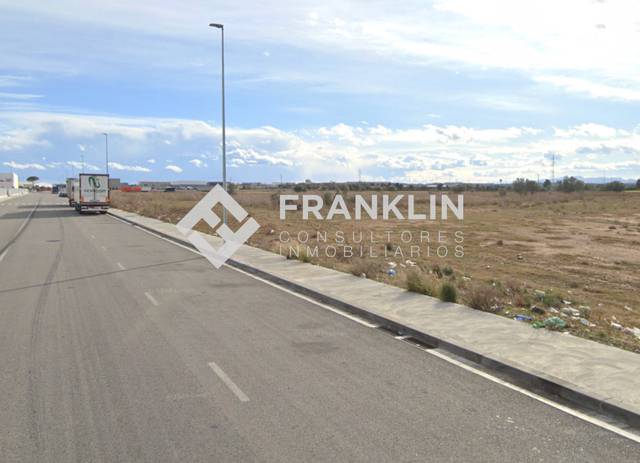 Terreno industrial en Venta en Lloc Pp les Pedroses, 1 en El Far d'Empordà