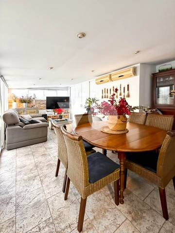 Piso en Venta en De Emilio Ferrari en Pueblo Nuevo