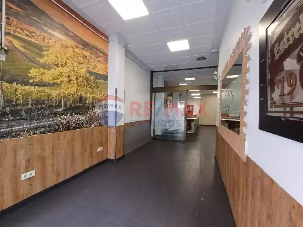 Local comercial en venda a Avenida do Fragoso, imagen 4