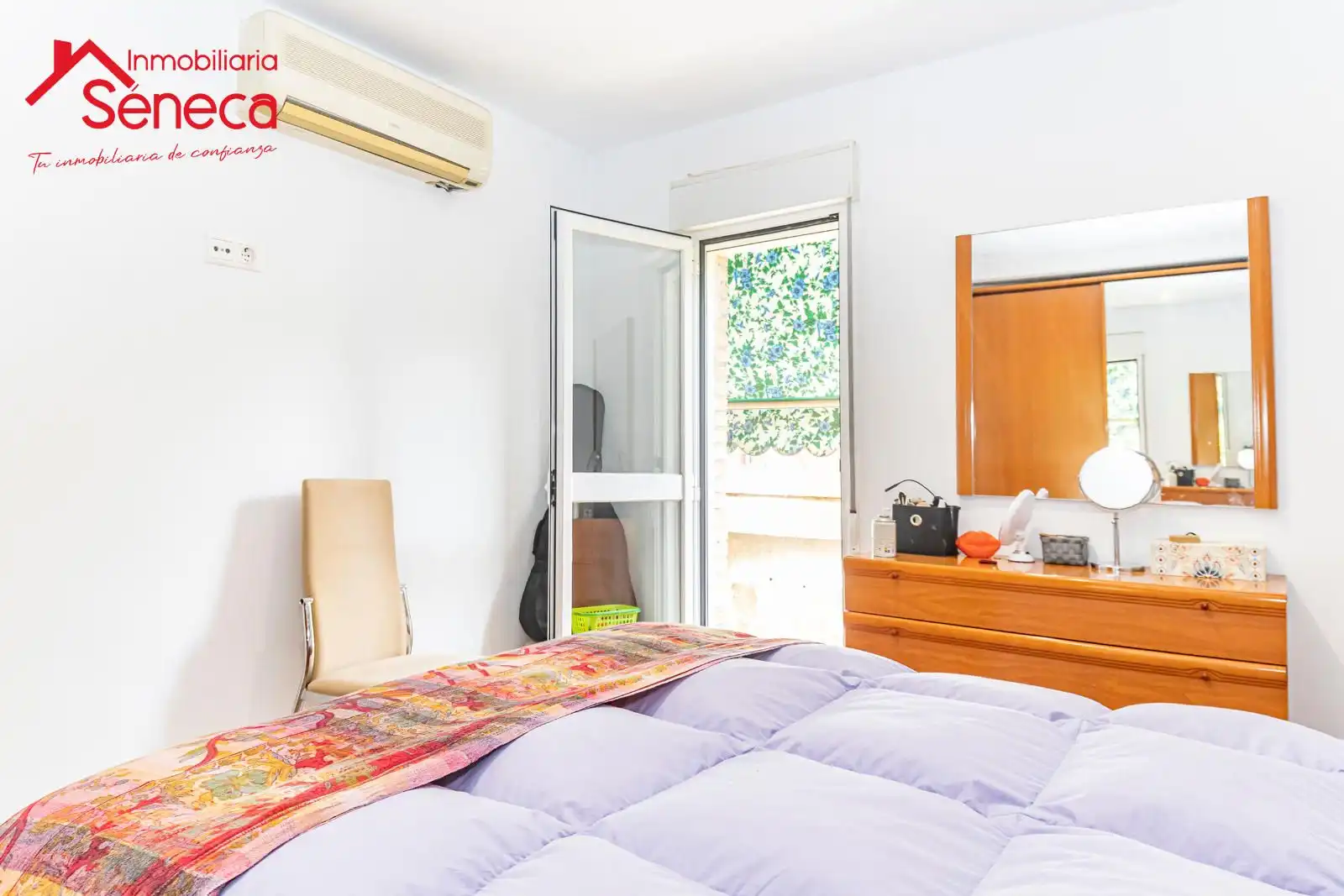 Bedroom of Flat for sale in Córdoba  with Air Conditioner, Heating and Terrace