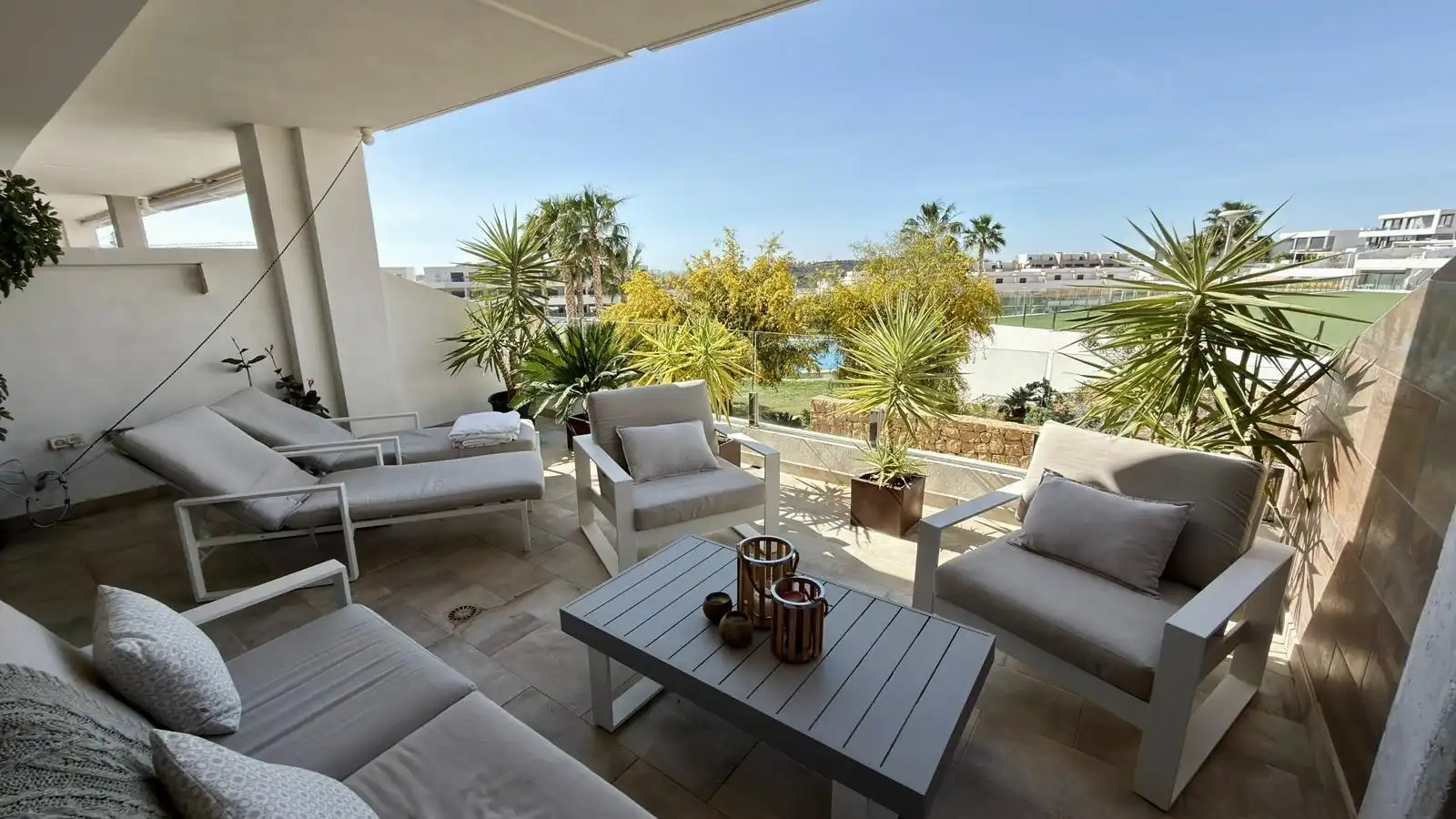 Terrasse von Maisonette zum Verkauf in Finestrat mit Klimaanlage, Heizung und Privatgarten