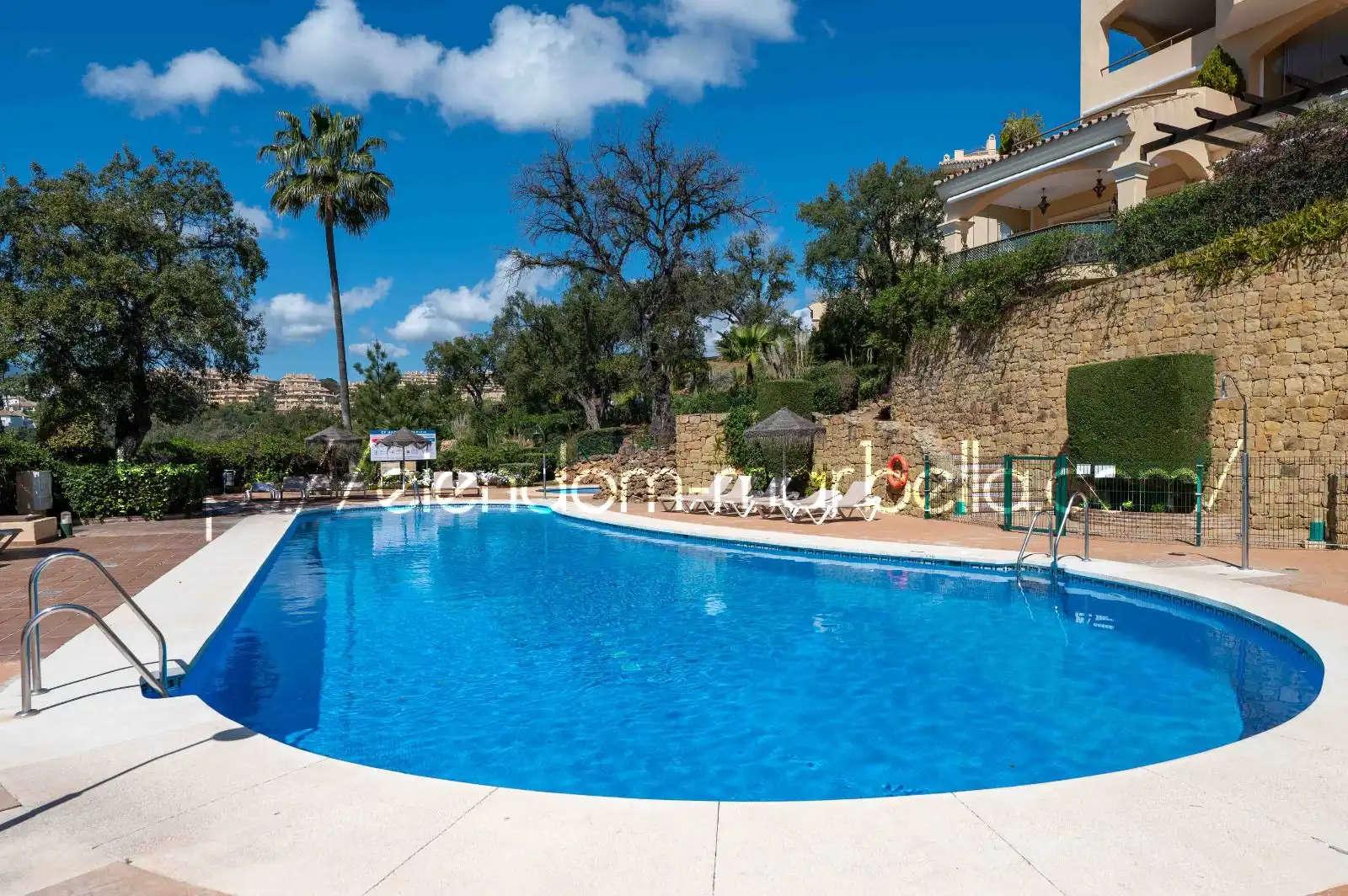 Jardín de Apartamento en venta en Marbella con Aire acondicionado, Terraza y Amueblado