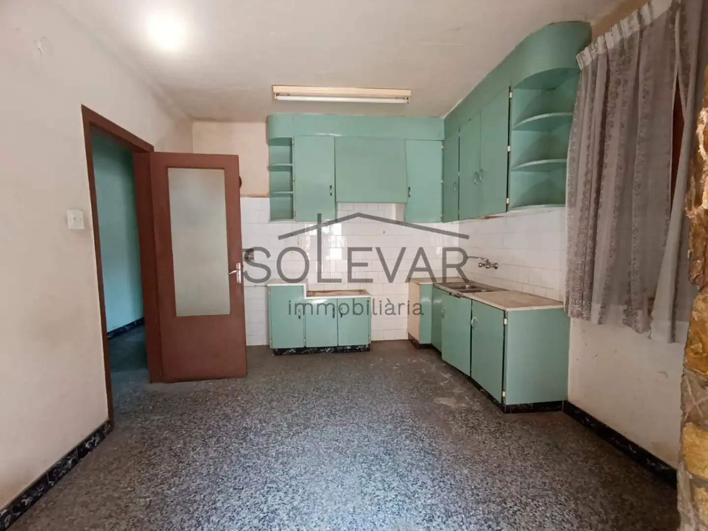 Cuina de Casa o xalet en venda en Vall de Cardós amb Jardí privat, Terrassa i Traster