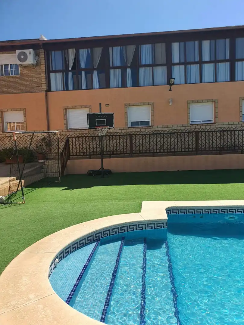 Chalet en venta en Calle CHOCO V ANTONIA, imagen 4
