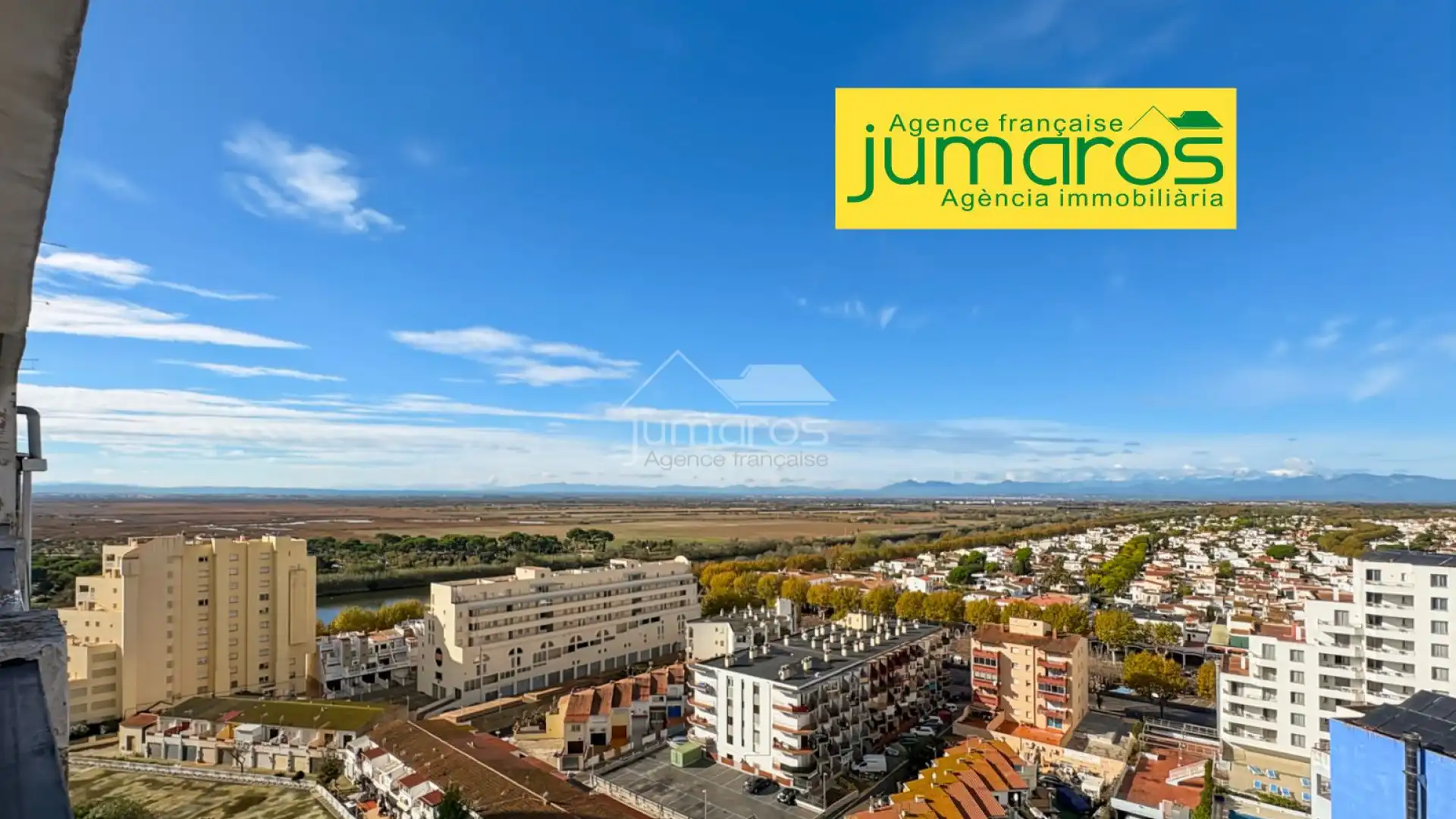 Vista exterior de Piso en venta en Empuriabrava con Aire acondicionado, Calefacción y Terraza