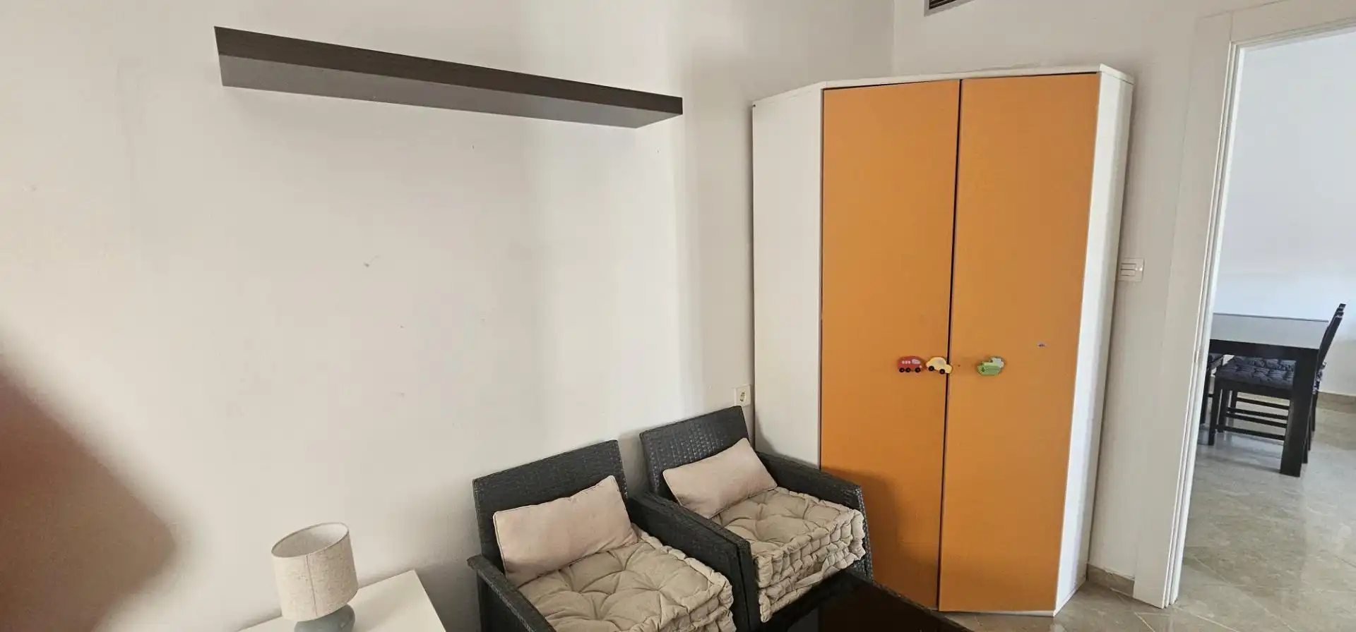 Flat for rent in Calle de Aixa 'La Horra', Camino de los Neveros - Serrallo