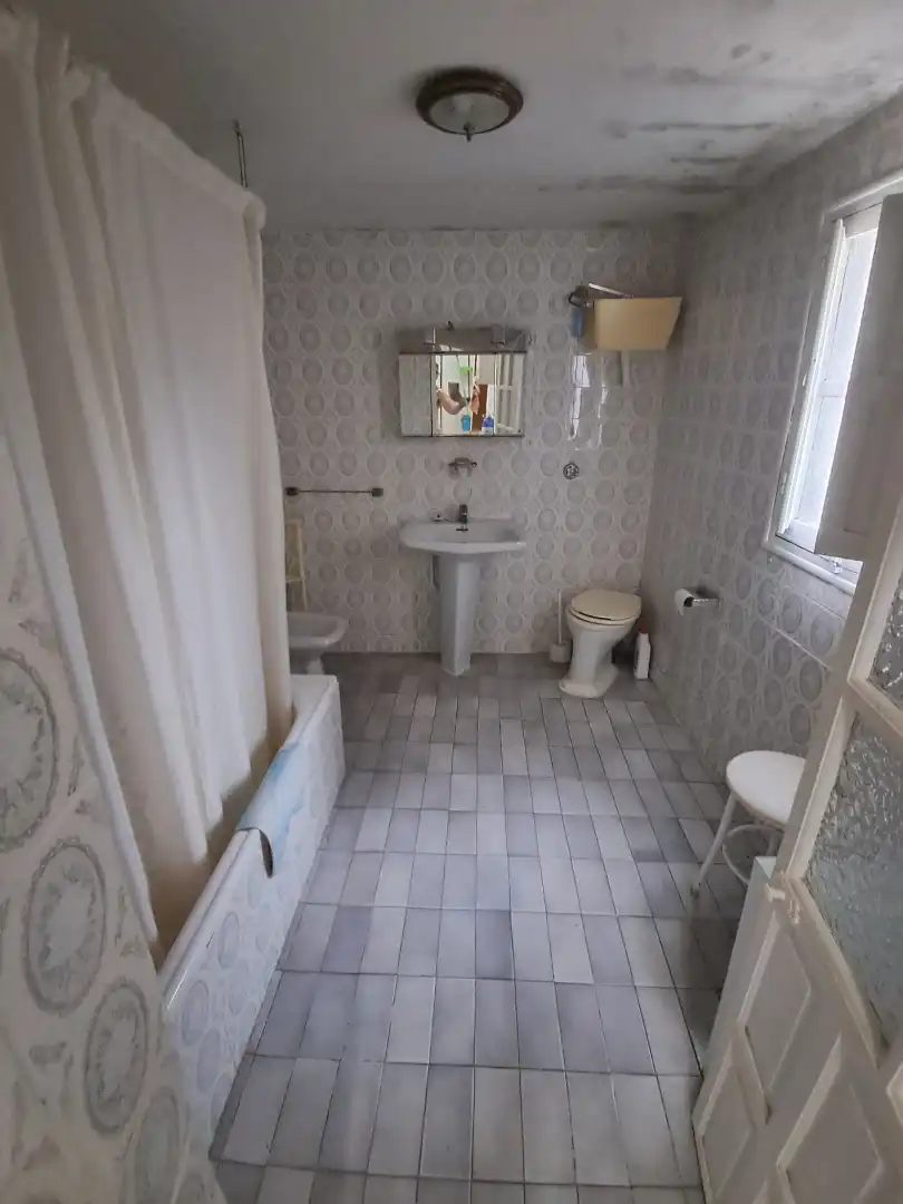 Bathroom of Houses for sale in Cazalegas  with Private garden, Terrace and Storage room