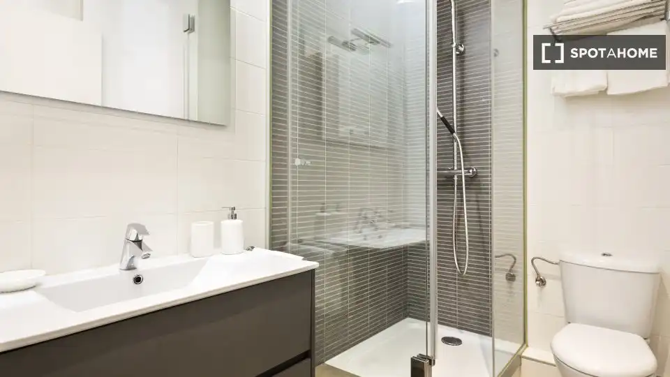 Zimmer in Sant Gervasi- Galvany