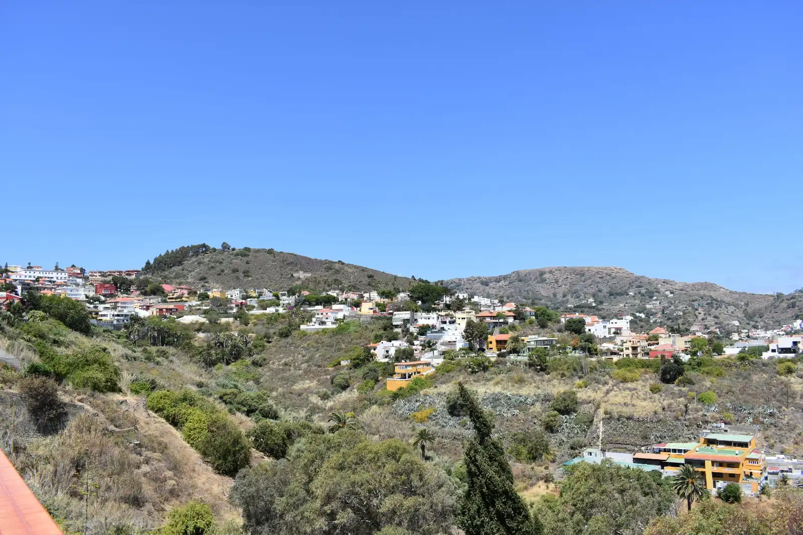 Vista exterior de Casa o xalet en venda en Las Palmas de Gran Canaria amb Jardí privat, Terrassa i Balcó