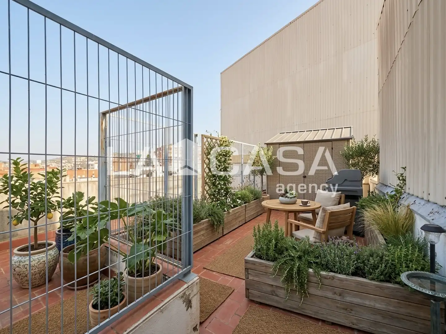 Terraza de Piso en venta en Salut - Lloreda