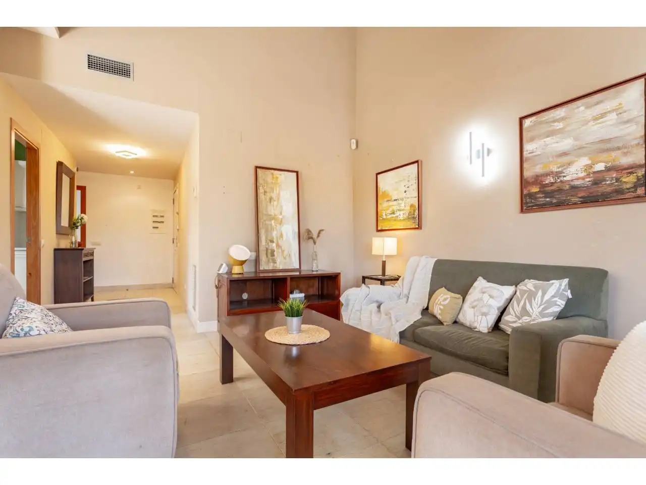 Sala de estar de Casa o chalet en venta en Mont-roig del Camp con Aire acondicionado, Calefacción y Jardín privado