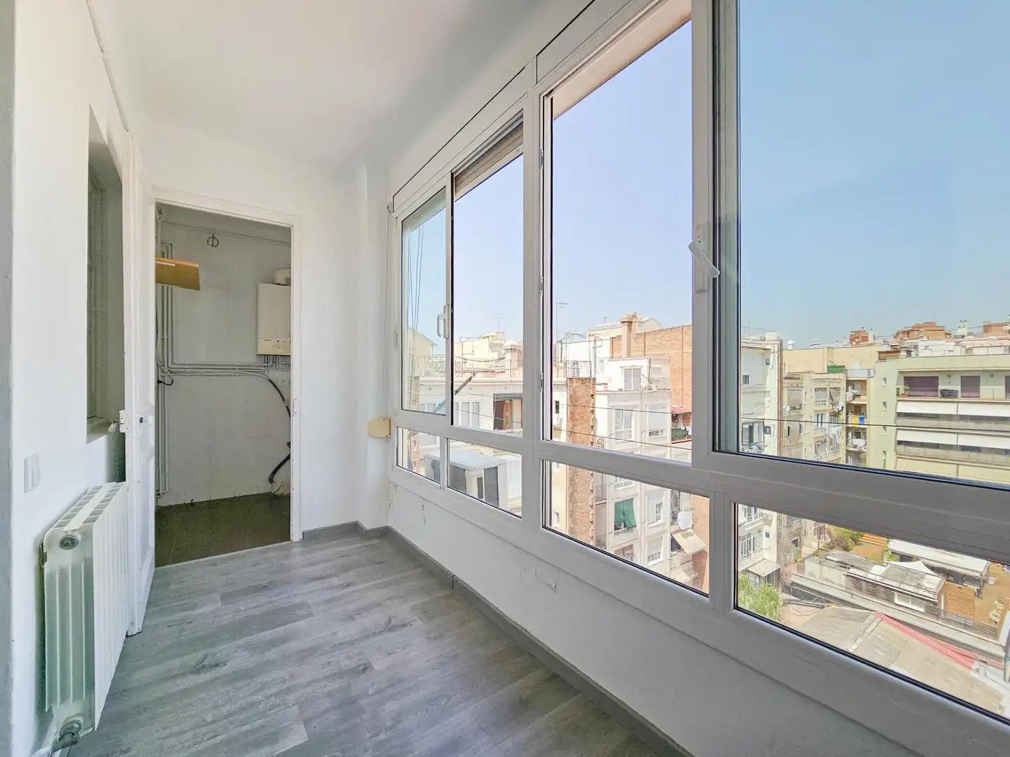 Bedroom of Flat for sale in Barcelona  with Air Conditioner, Heating and Parquet flooring