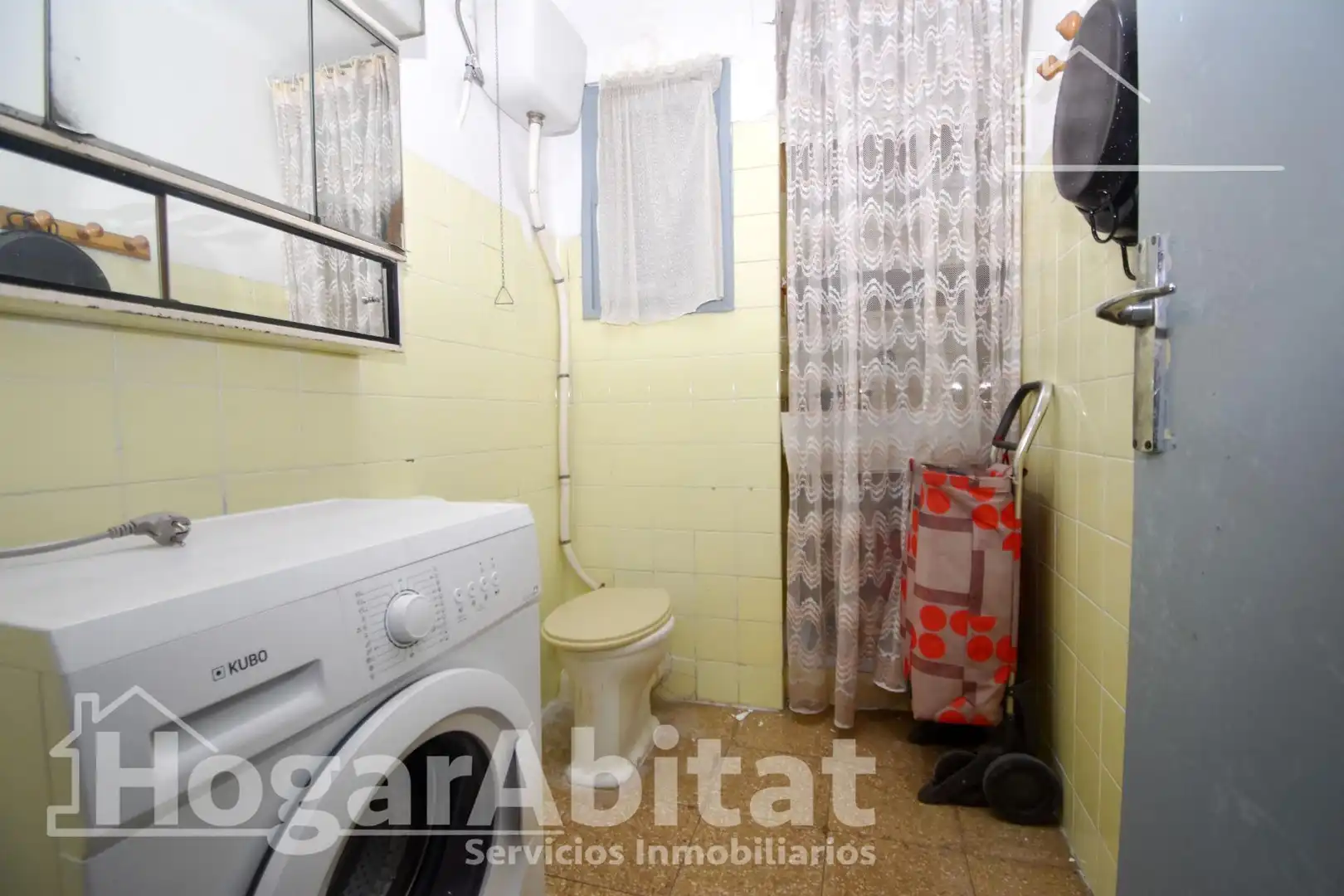 Habitación de Piso en venta en Valencia con Aire acondicionado, Terraza y Trastero