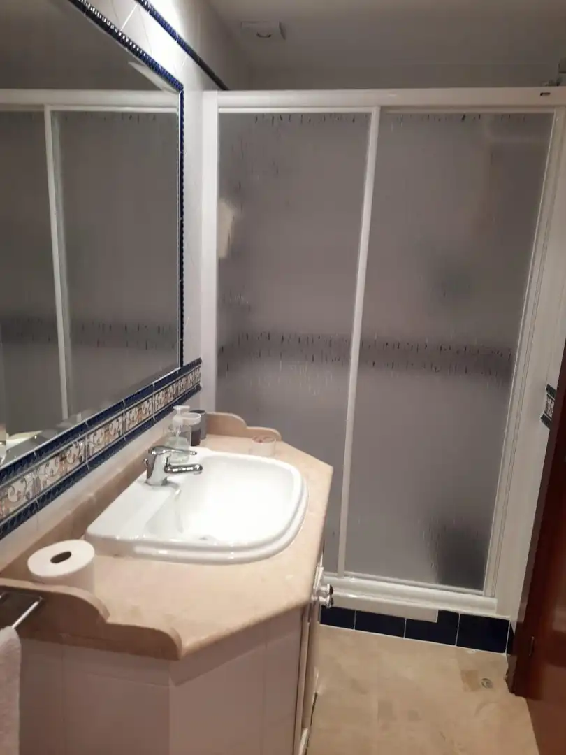 Bany de Pis en venda en Córdoba amb Aire condicionat i Traster