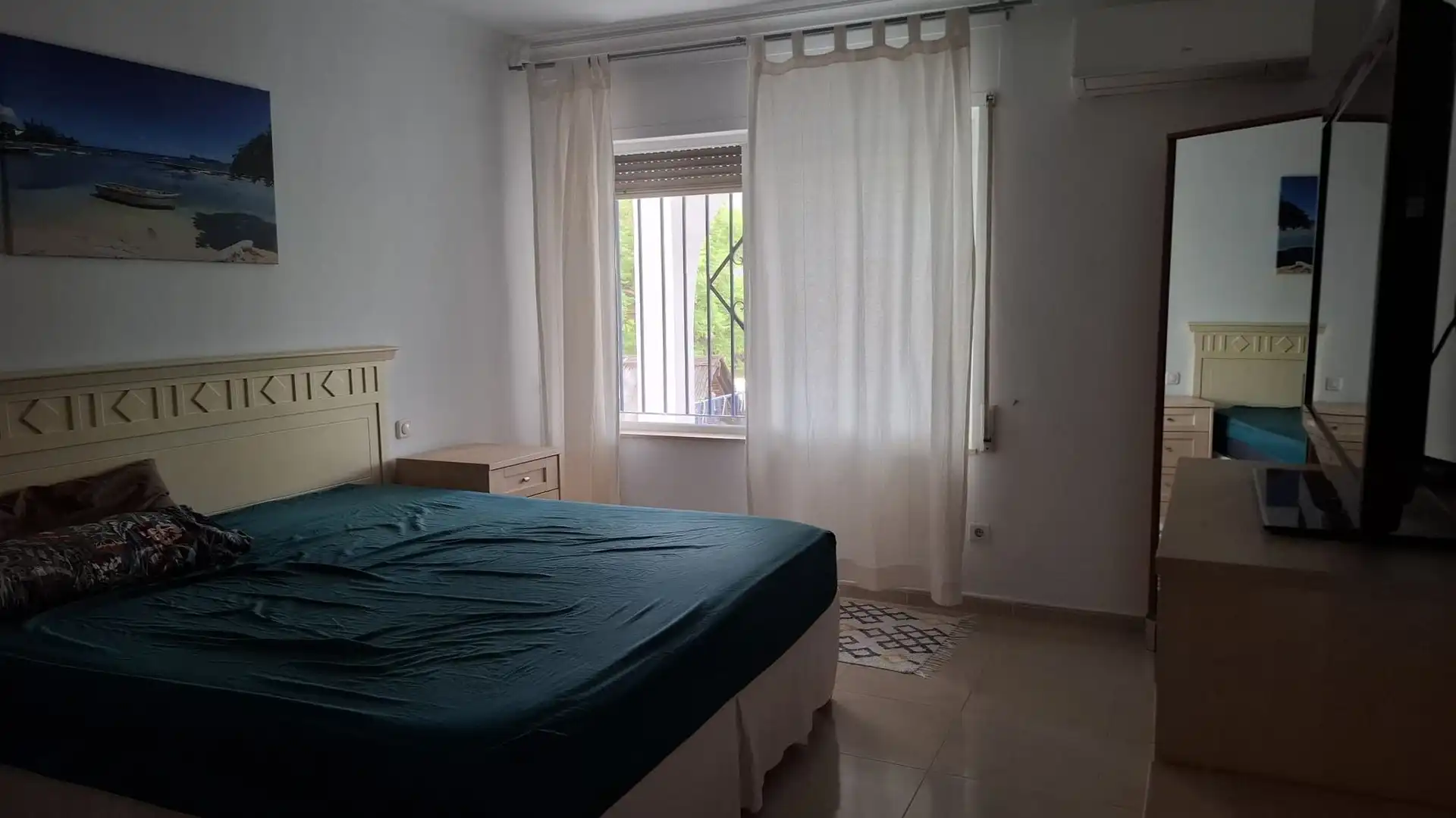 Habitación de Casa o chalet de alquiler en Fuengirola con Terraza, Amueblado y Balcón