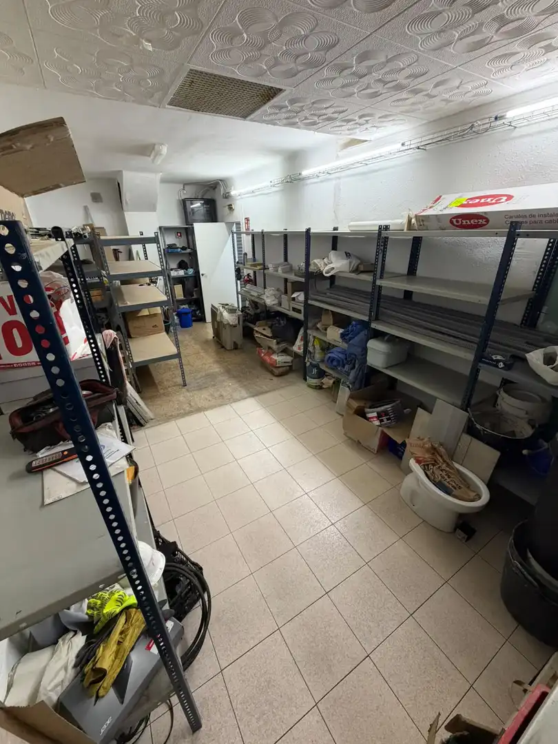 Local comercial en venda a Sant Joan Baptista, imagen 6
