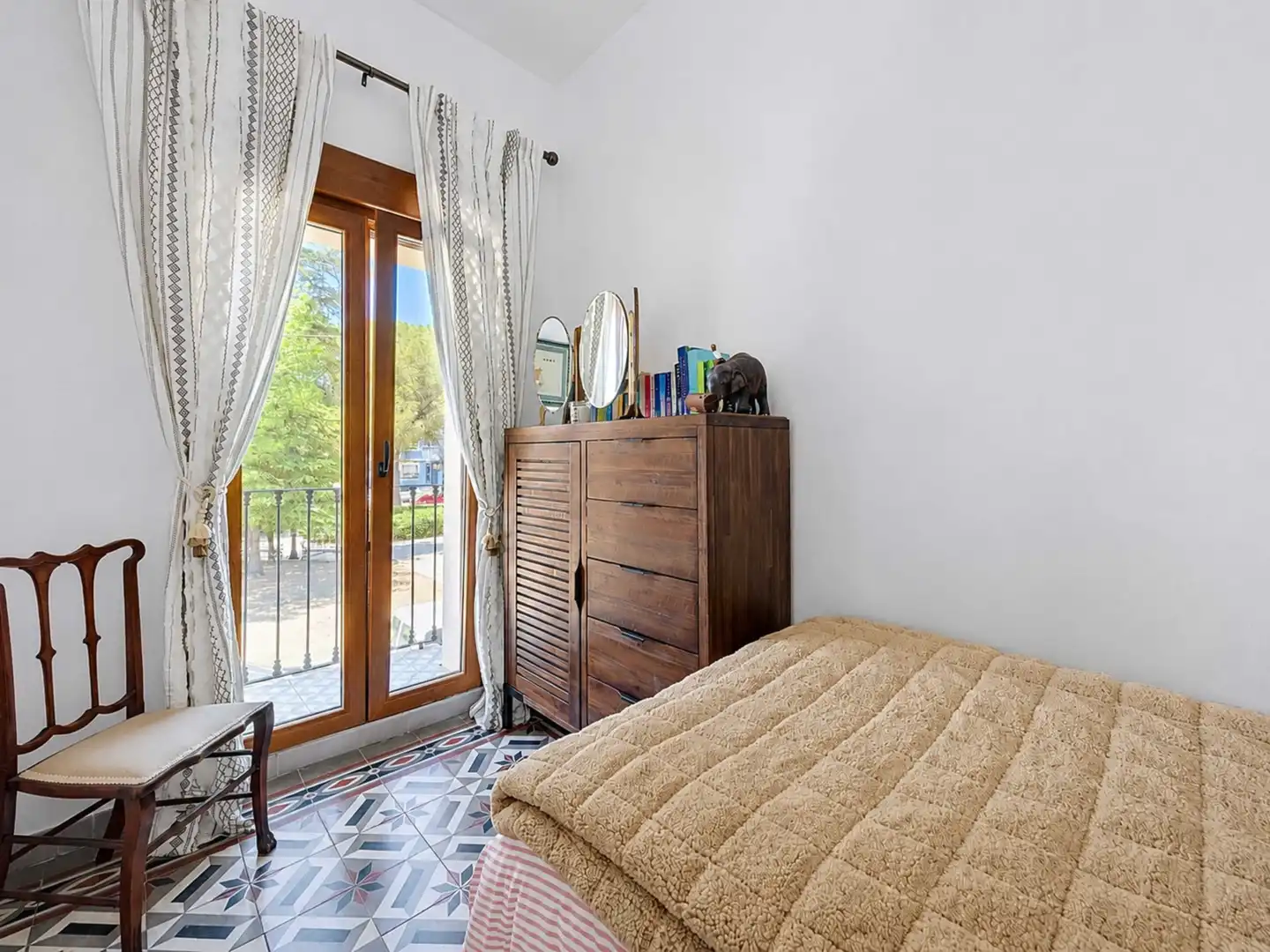 Schlafzimmer von Einfamilien-Reihenhaus zum Verkauf in El Pinós / Pinoso mit Terrasse