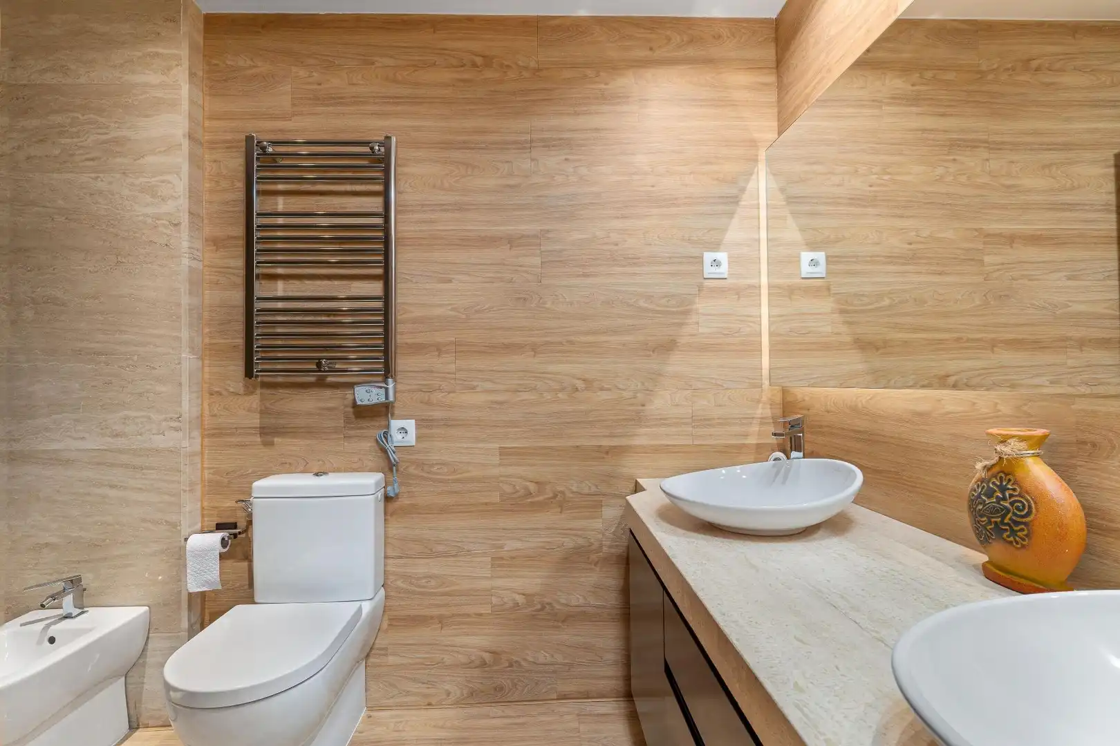 Bathroom of Detached homes for rent in Boadilla del Monte  with Air Conditioner, Heating and Private garden