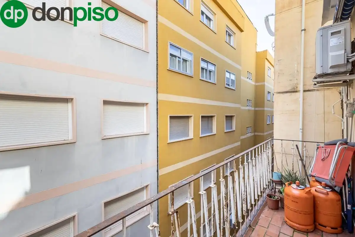 Apartament amb terrassa en venda a Calle ANGEL BARRIOS 1, imagen 12