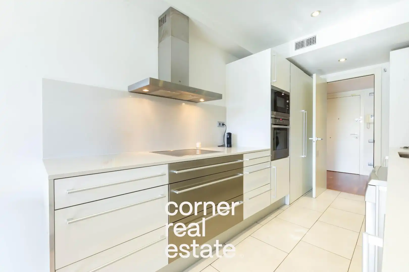 Kitchen of Flat for sale in Sant Cugat del Vallès  with Air Conditioner, Heating and Parquet flooring