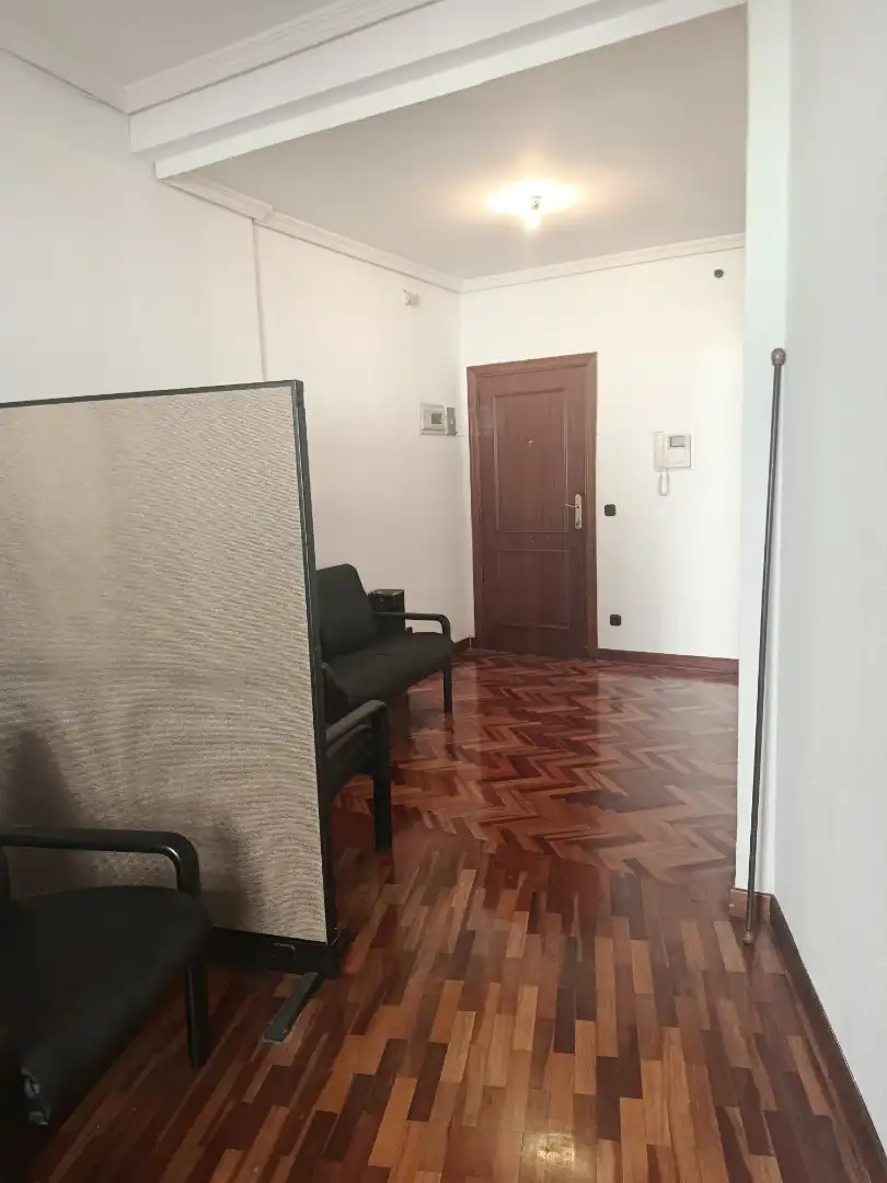 Oficina de alquiler en Valladolid con Balcón