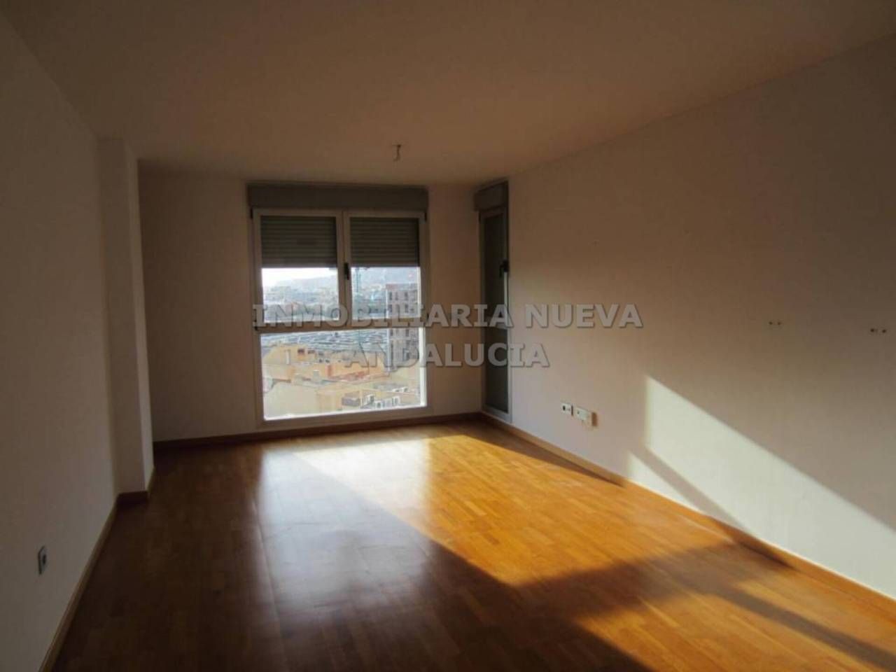 Bedroom of Flat to rent in  Almería Capital  with Air Conditioner, Terrace and Storage room