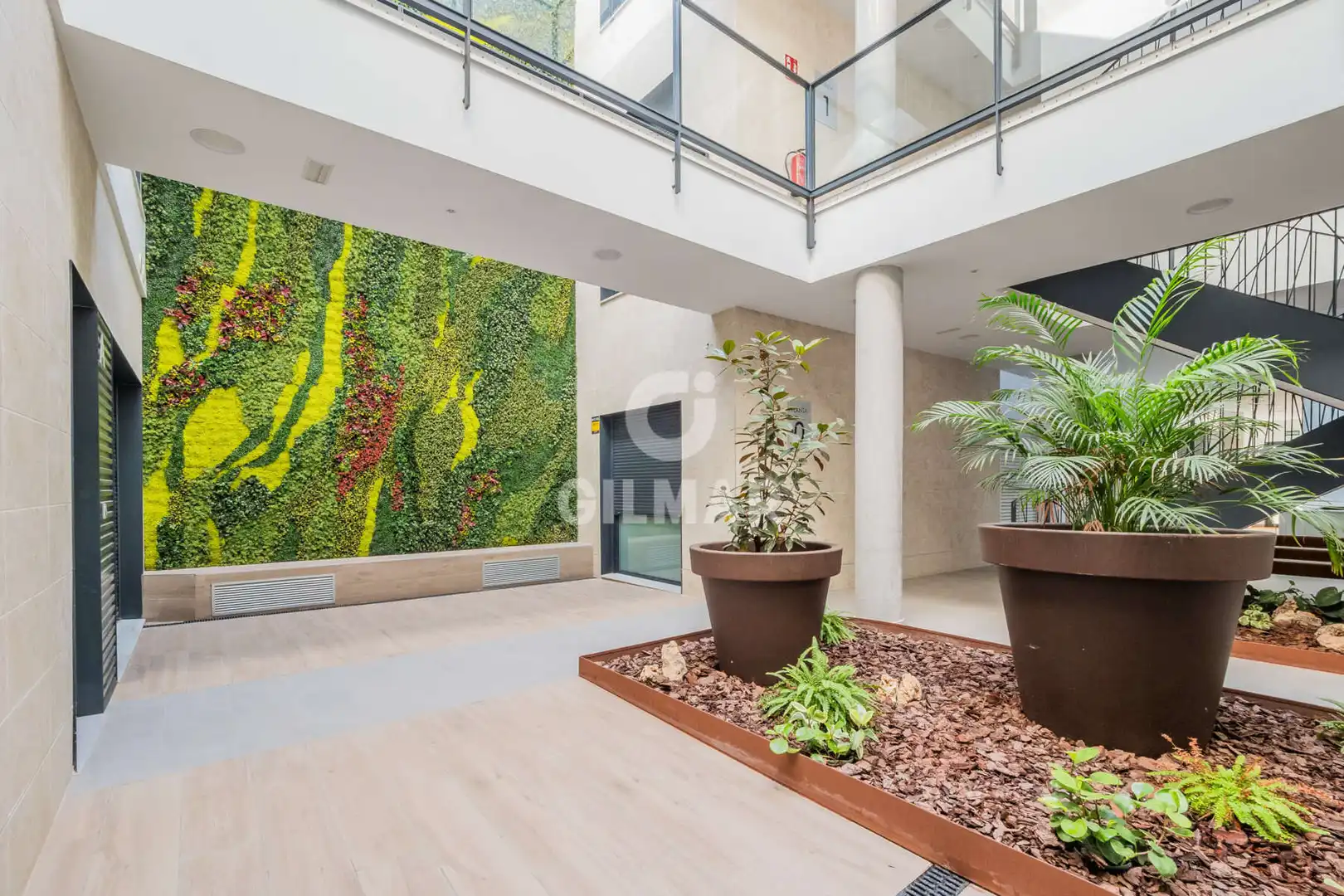 Attic for sale in Sevilla  with Heating, Storage room and Swimming Pool
