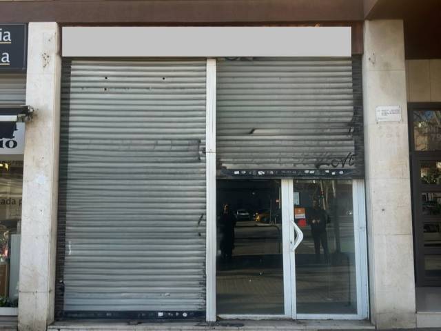 Local comercial en Alquiler en Rambla de Sant Joan, 79 en Lloreda