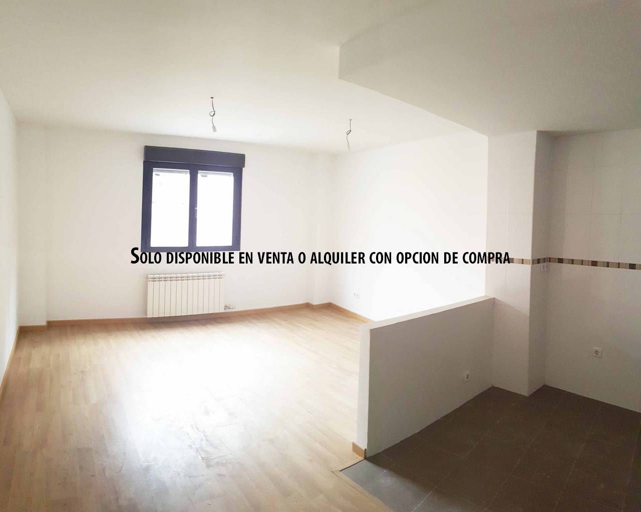 Living room of Flat for rent to own in Tudela de Duero  with Heating, Parquet flooring and Storage room
