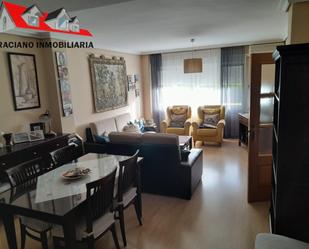 Living room of Single-family semi-detached for sale in  Albacete Capital  with Air Conditioner, Heating and Private garden