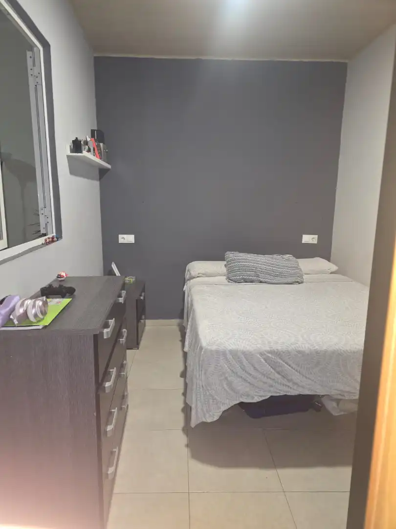 Local en venta en Calle Taramay, 19, Velilla - Velilla Taramay