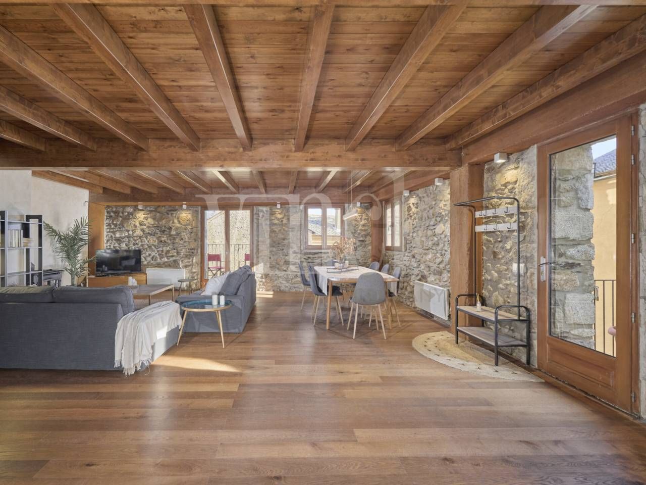 Sala de estar de Dúplex en venta en Latour - de - Carol con Calefacción, Parquet y Terraza