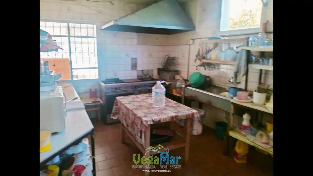 Cocina de Edificio en venta en Nerja