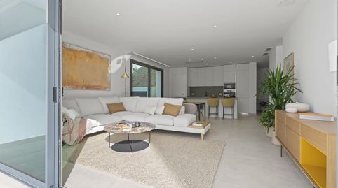 Villa de 3 dormitorios con jardín y garaje en Benidorm