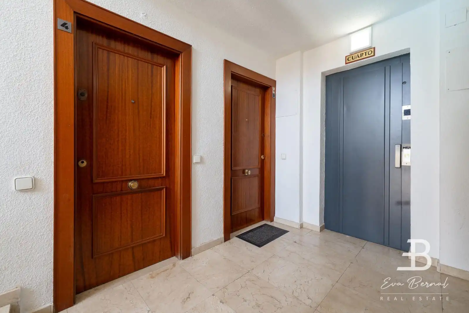 Wohnung zum Verkauf in Vila-seca mit Klimaanlage, Heizung und Privatgarten