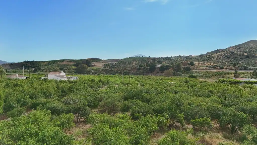 Houses for sale in Álora  with Air Conditioner, Private garden and Terrace