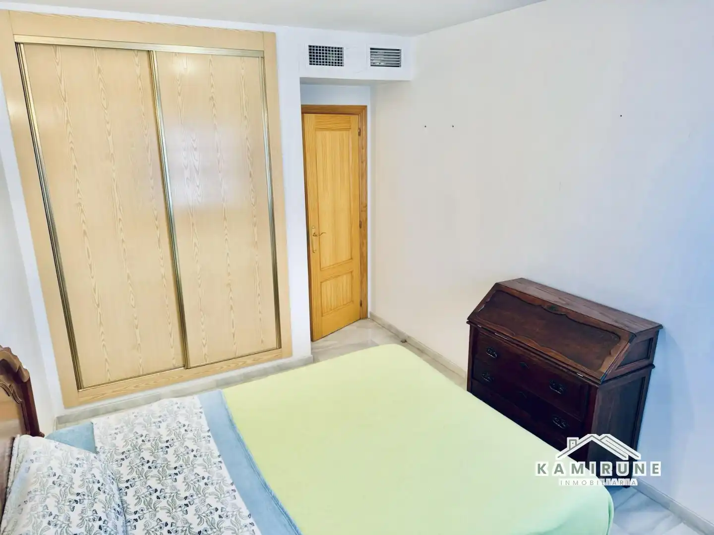 Schlafzimmer von Wohnung zum Verkauf in Málaga mit Klimaanlage, Heizung und Terrasse