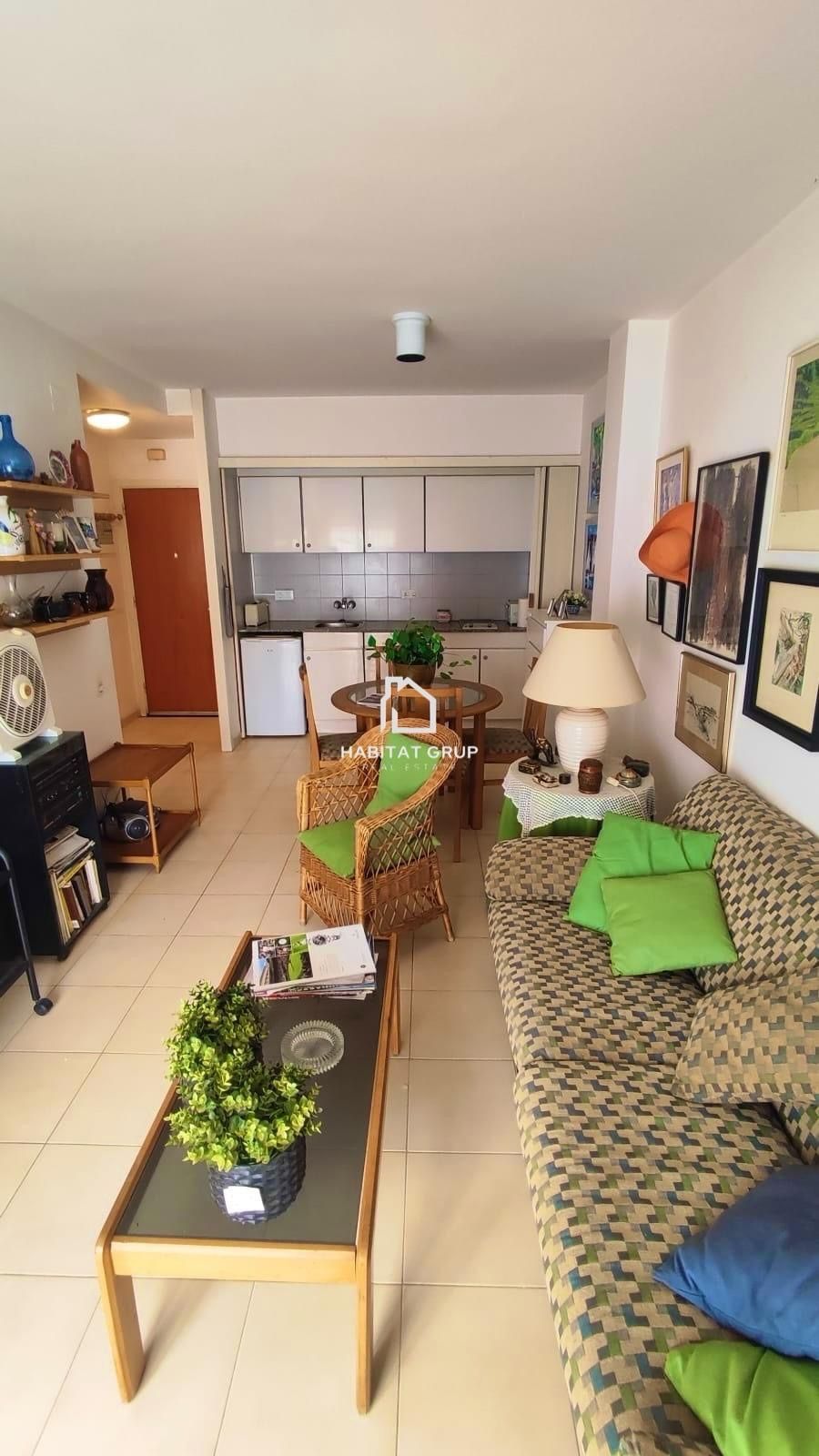 Living room of Flat for sale in Sant Feliu de Guíxols  with Heating and Furnished