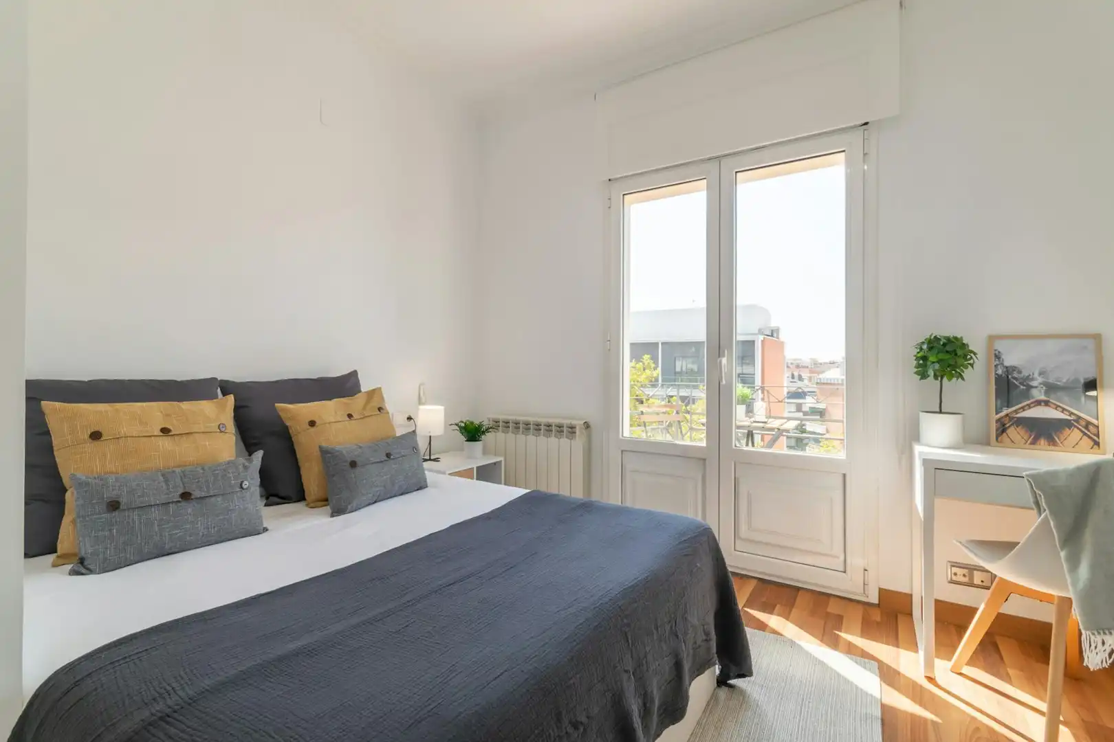 Schlafzimmer von Wohnung zur untervermieten in  Barcelona Capital mit Klimaanlage, Heizung und Waschmaschine