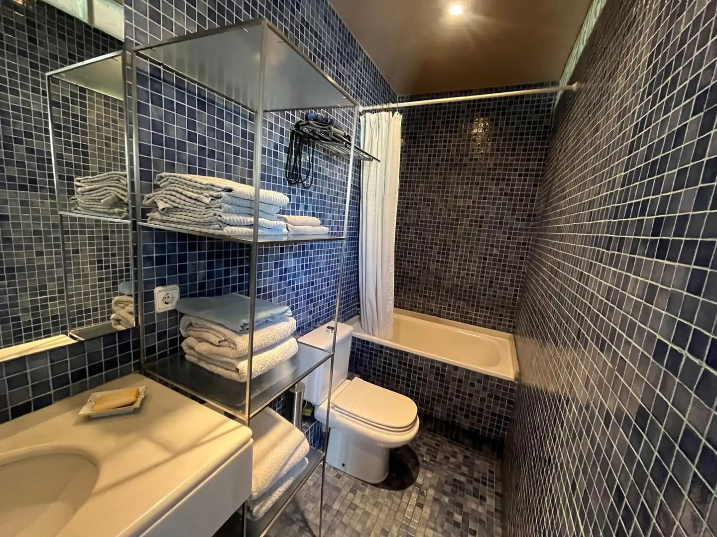 Baño de Piso en venta en Barcelona con Aire acondicionado y Calefacción