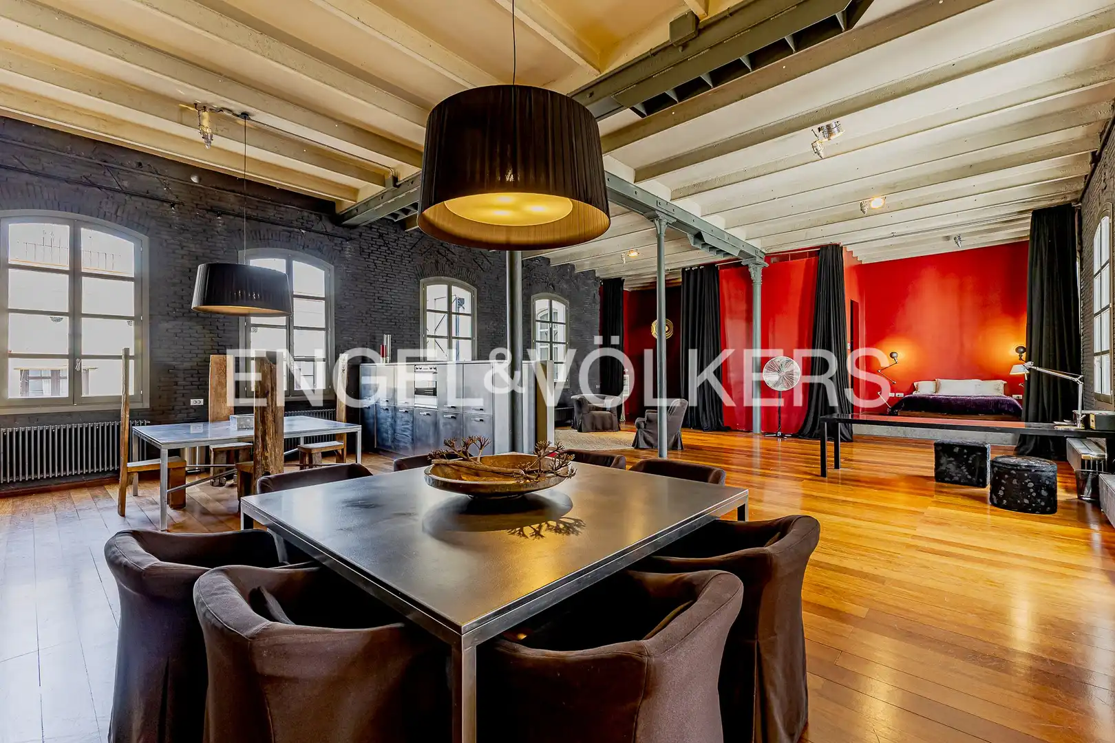 Comedor de Loft de alquiler en Barcelona con Aire acondicionado, Calefacción y Parquet