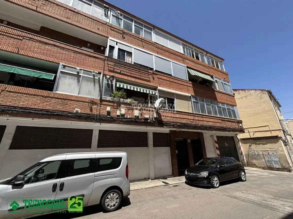 Vista exterior de Pis en venda en Ciudad Real