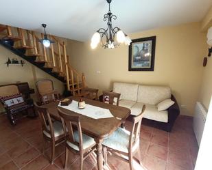 Living room of Duplex for sale in Cazorla  with Air Conditioner, Heating and Terrace